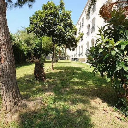 Lägenhetshotell Grand Soel 3*